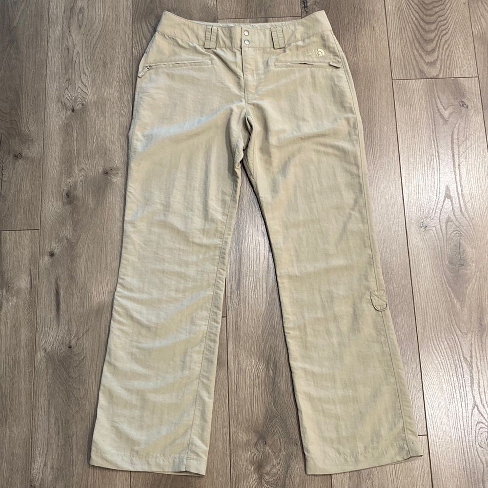 NWOT The North Face Tan Convertible Nylon Hiking Active Pants‎ Size 6